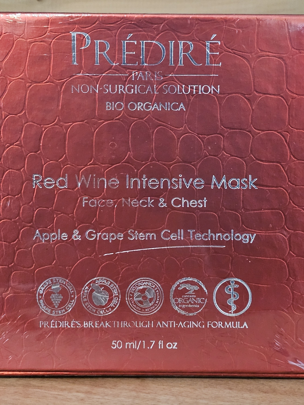 Prédiré Paris Red Wine Intensive Mask For Face Neck & Chest